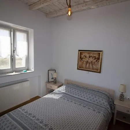 Achilleas Ferienhaus *